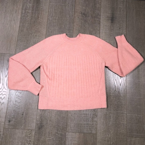 ATHLETA Women’s Layover Crew Sweater Size SP - Picture 5 of 8